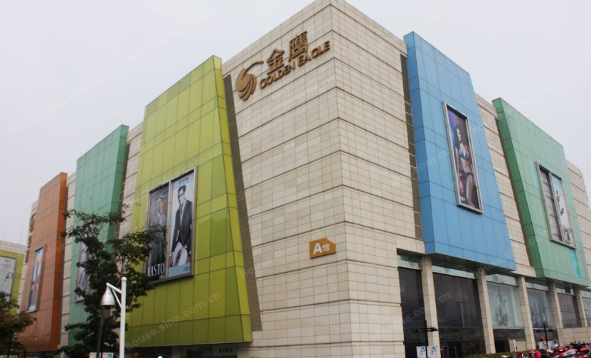 响水金鹰奥莱城